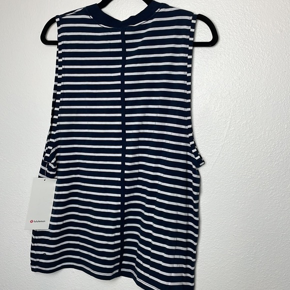 Lululemon all yours tank - Picture 4 of 5